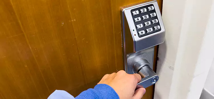 Why Choose Us for Your Keypad Lock Needs in Fayetteville, AR?